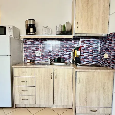 Apartment Good Vibes