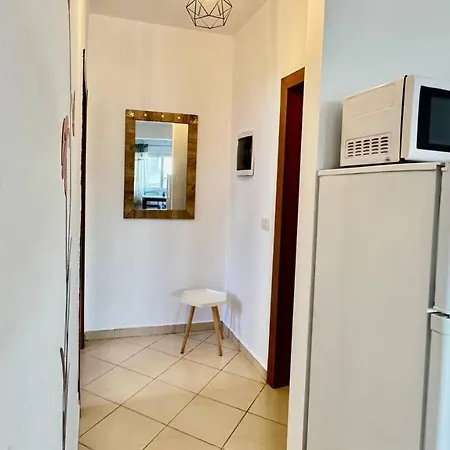 Good Vibes Apartment